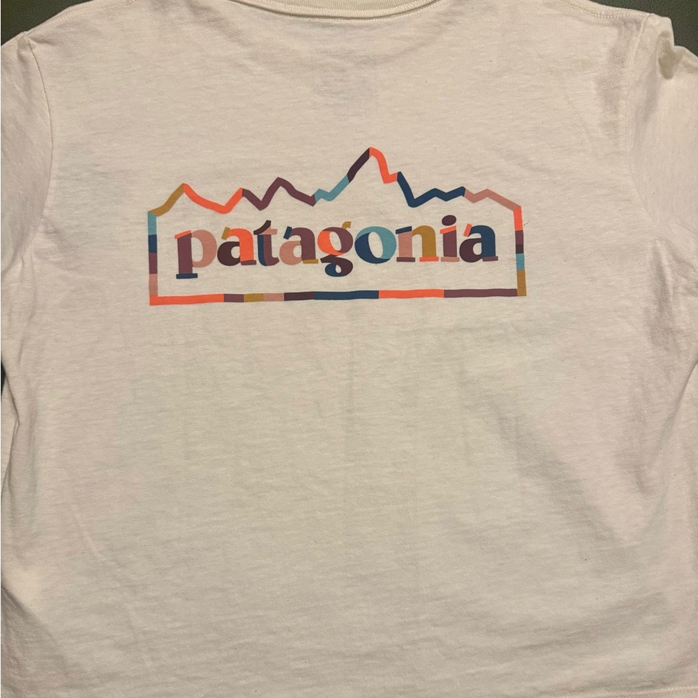 Patagonia Women's T-Shirt, Size Small, NWT - Picture 7 of 9